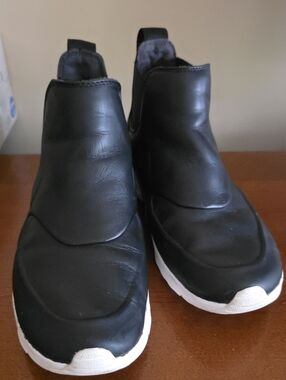 Nike Air Max Thea Mid "Black Sail" Premium Leather Sneaker Boots, Size 8 Wide